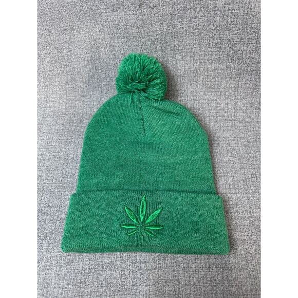 Green Cannabis Leaf Pom Pom Beanie 420 Theme Winter Hat Unisex Adult One Size - Picture 4 of 4